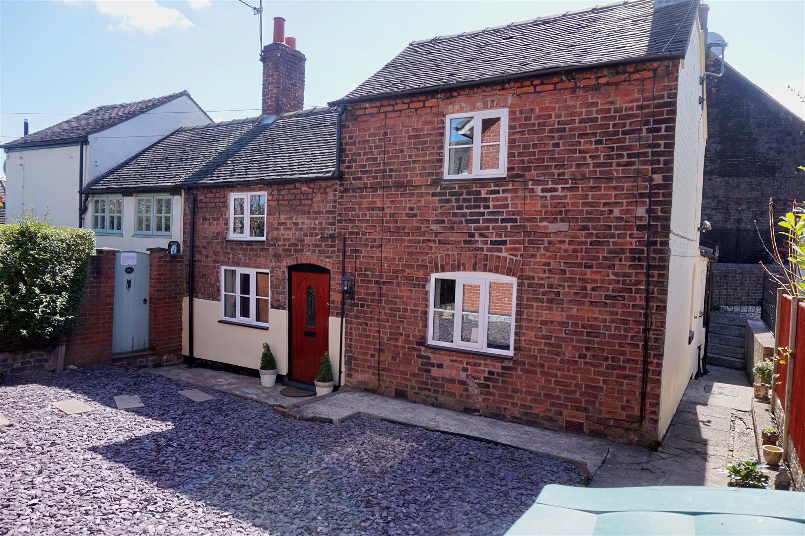 Latest Properties Bob Gutteridge Estate Agents and Valuers